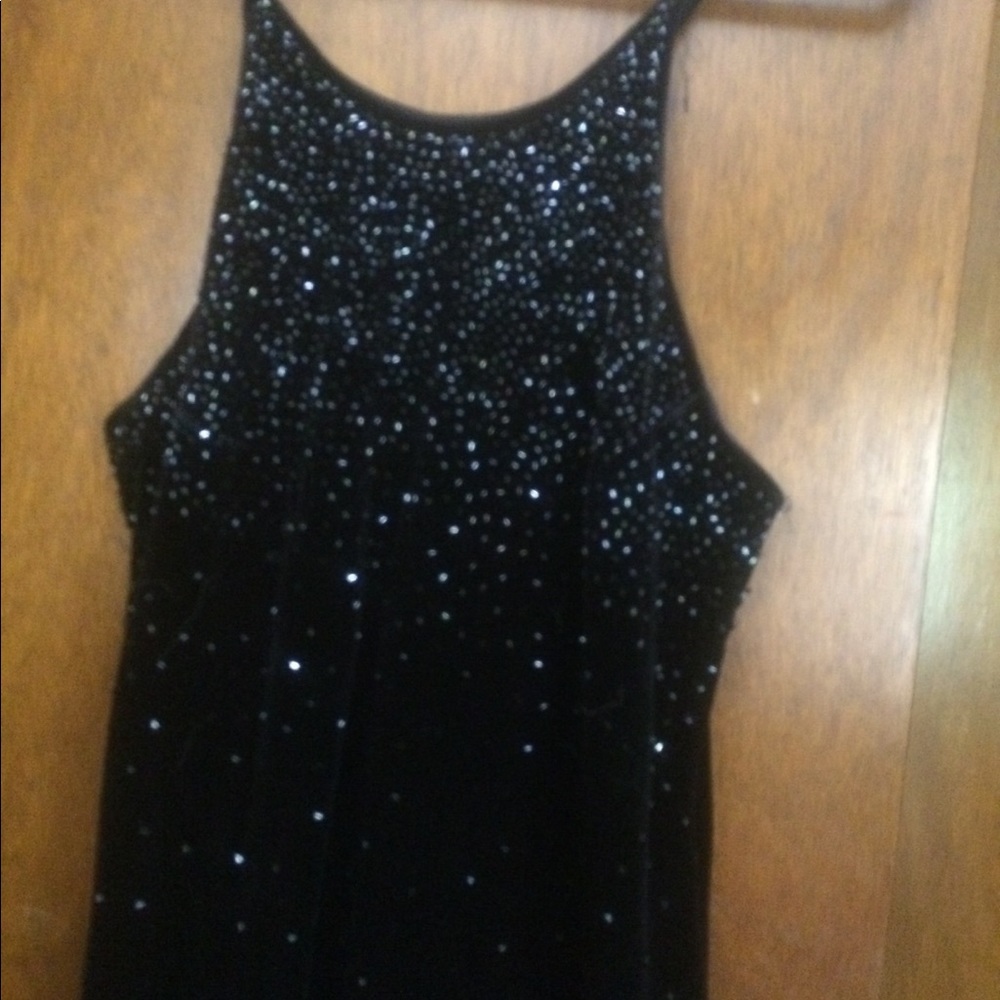 Dress - Picture 10 of 13